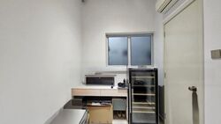 Sembawang Springs Estate (D27), Terrace #460569061